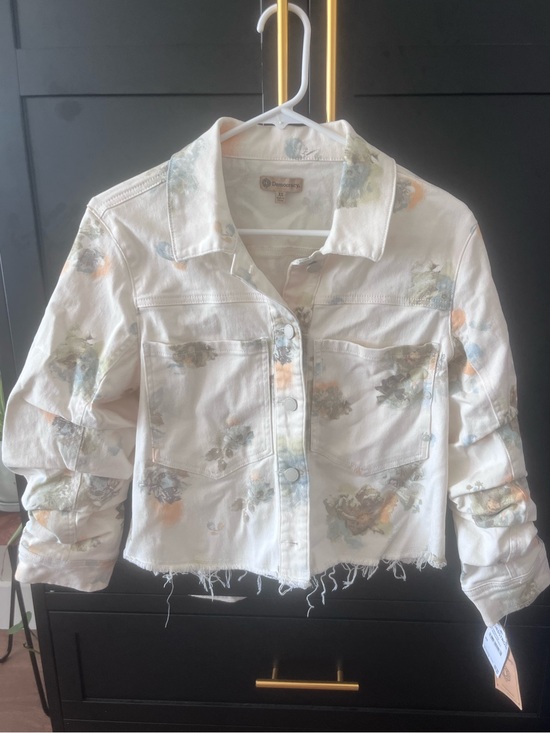 Democracy Jackets & Blazers - Off-White Cropped Jean Jacket with Floral Detail, Raw Hem & Scrunched Arms